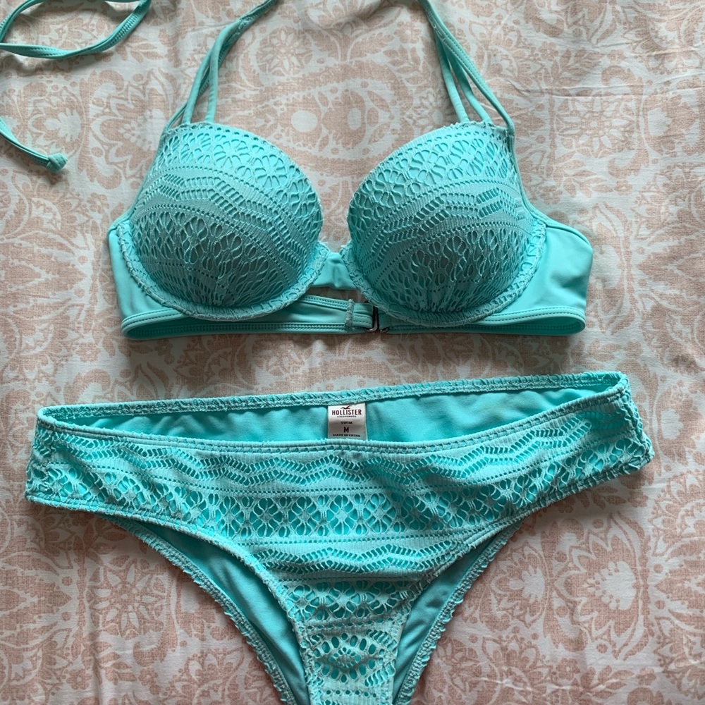 Hollister Bikini